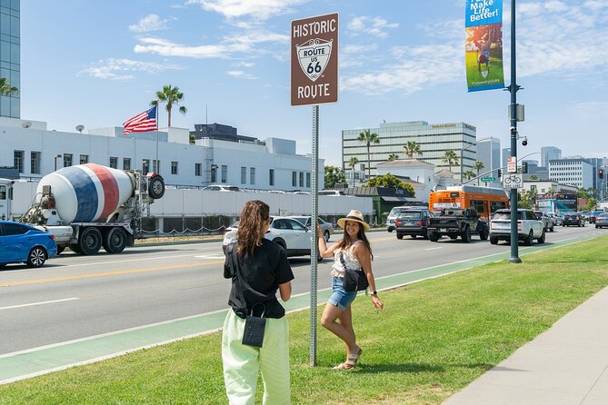 Hollywood, Beverly Hills & Celebrity Homes Tour by Open Air Bus - What this two-hour Los Angeles ride is really like