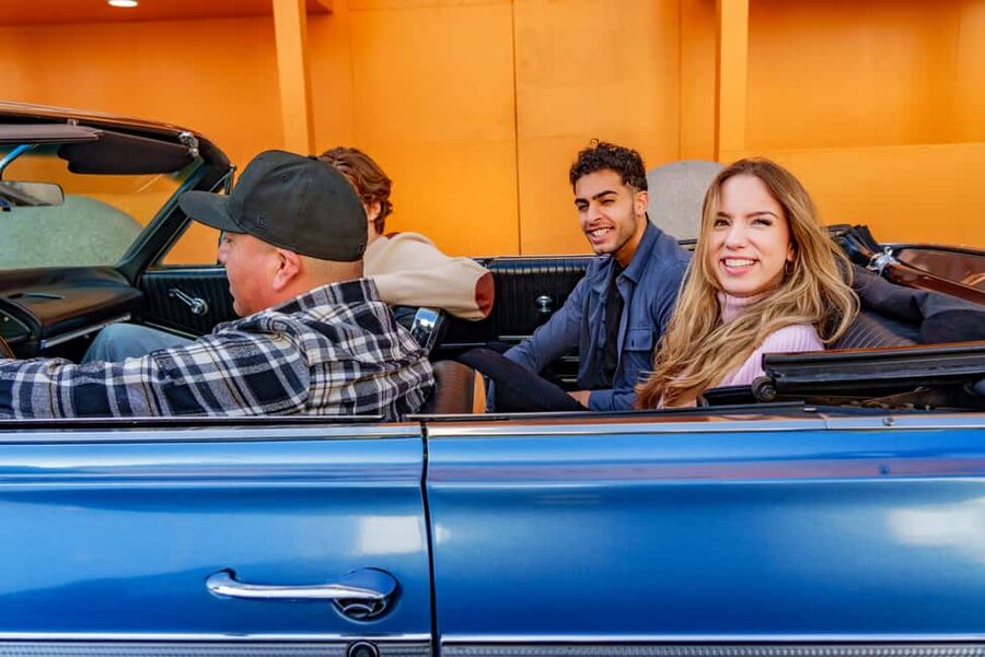 Hollywood: Oscars Tour in a 1964 Impala Lowrider - Is $100 per person good value?