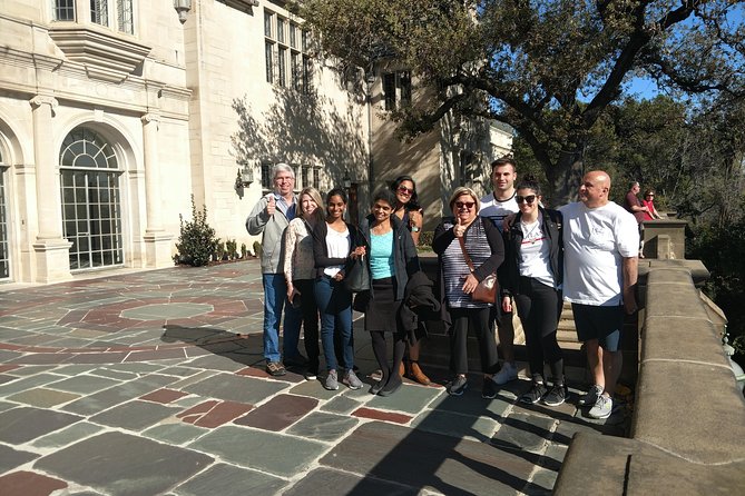 Hollywood to Beverly Hills Sightseeing Tour from Orange County - Wilshire Boulevard and Miracle Mile
