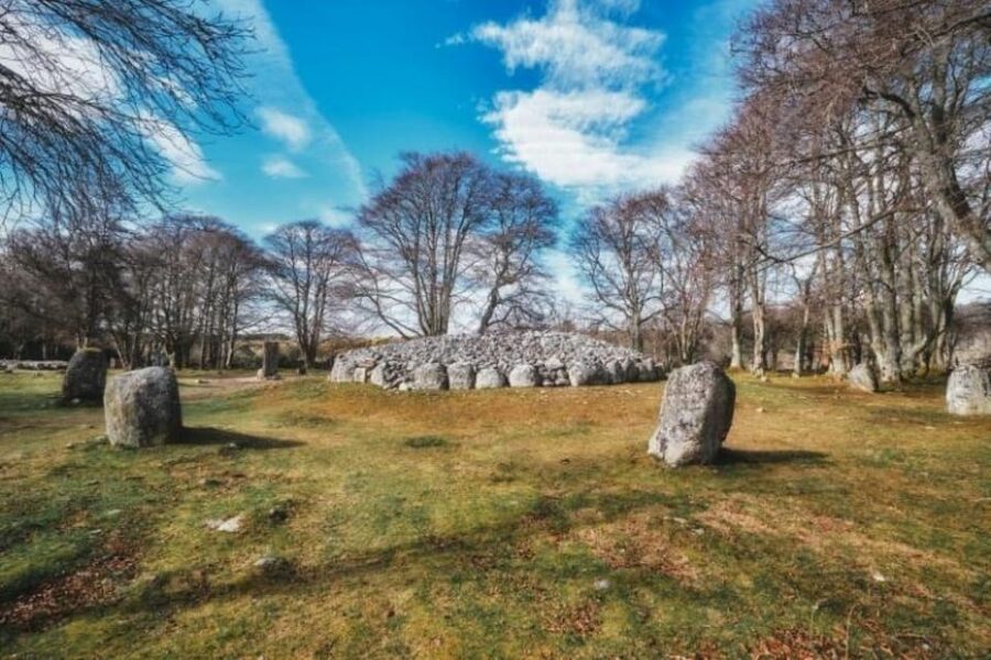 Inverness: Outlander Tour with Whisky Tasting - Reading the stones at Clava Cairns