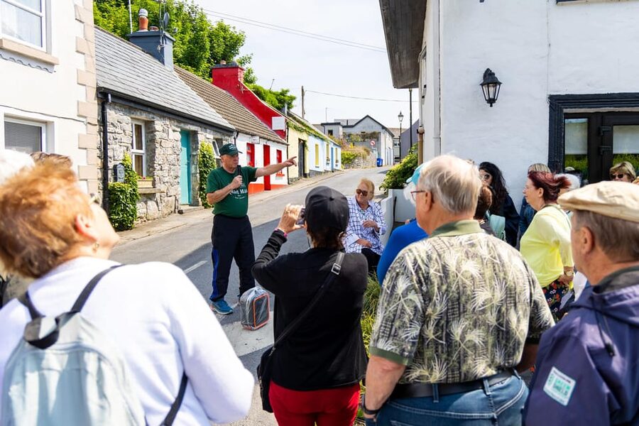 Ireland: The Quiet Man Museum and Film Location Guided Tour - Finding the Patty Fingers scenes