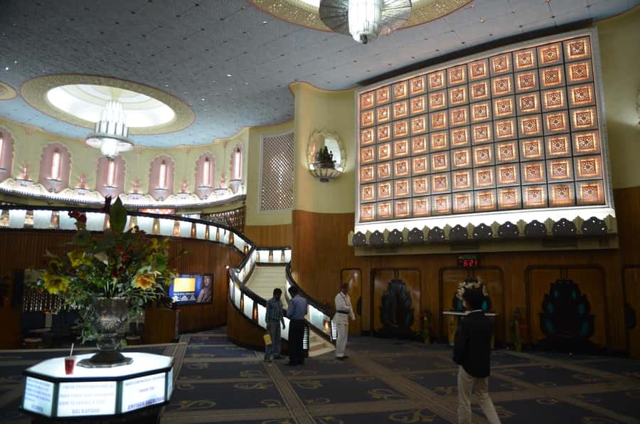 Jaipur: Food Tour and Indian Movie Experience - How the timing affects your evening