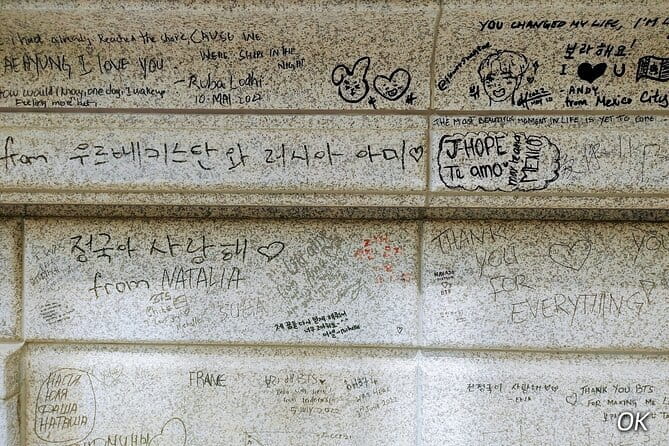 K-pop boyband Film Location Private Day Trip - Hallyu K-Star Road and its giant GangnamDols