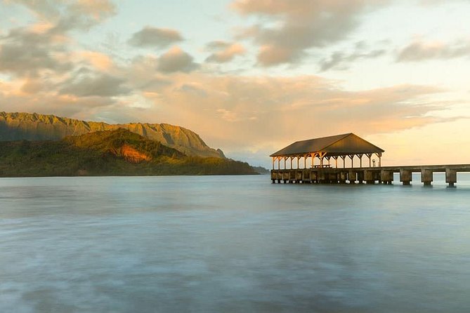 Kauai Highlights & Movie Sites - Hanalei Valley closes the scenic route