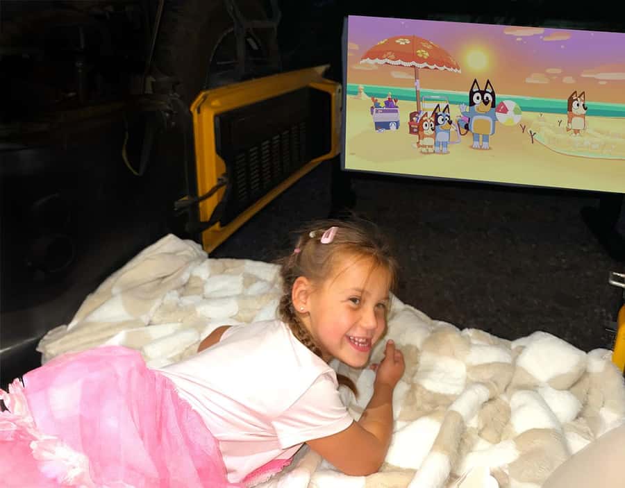 Las Vegas: Couple's Movie Night in the Mountains - Sunset, stars, and the Spring Mountain setting