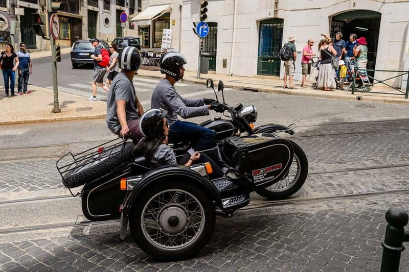 Lisbon Sidecar Tour ( the netflix one) - Key points to know before booking