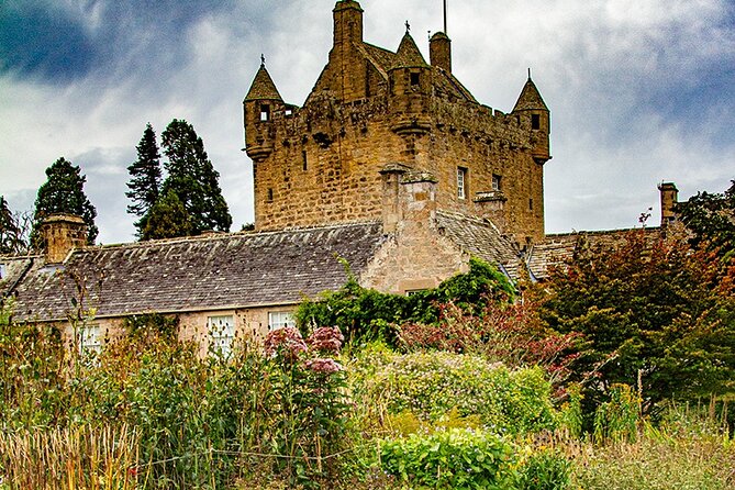 Loch Ness , Outlander , Inverness Castle , Clava and Culloden - The guide can make or break a packed day