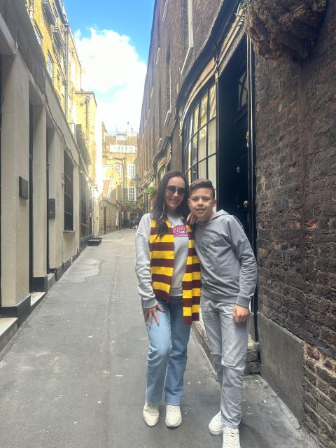 London: Harry Potter Black Cab Tour with Hotel Pick Up - Claremont Square and 12 Grimmauld Place