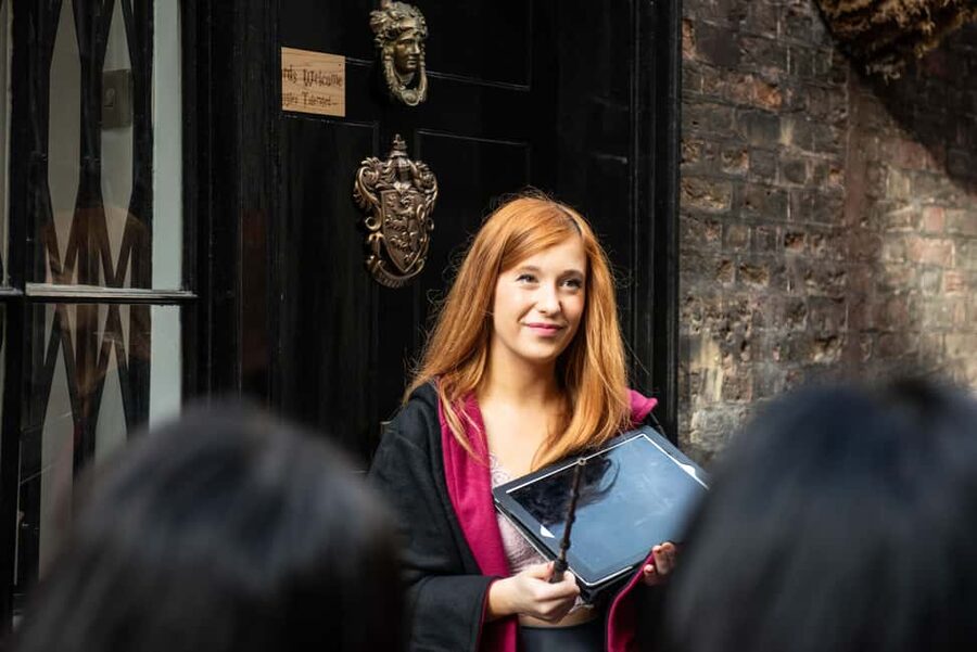 London: Harry Potter Filming Locations Guided Walking Tour - Starting at King’s Cross and Platform 9¾