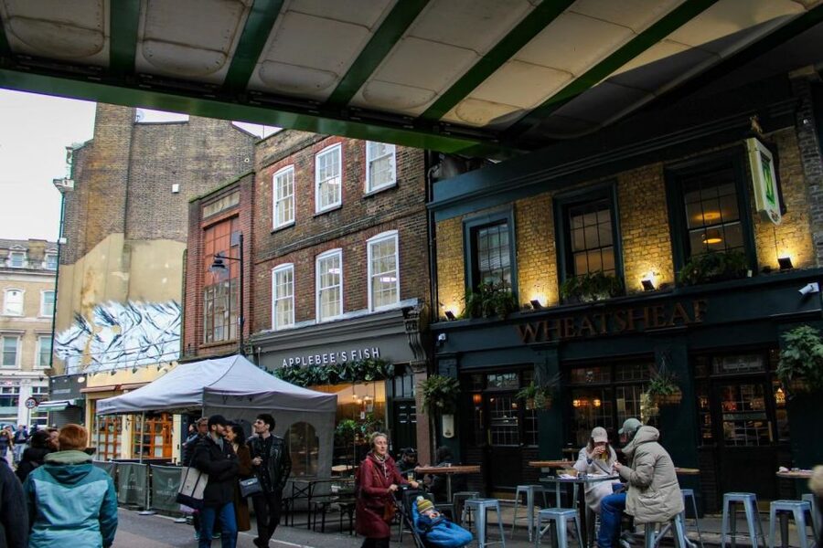 London: Harry Potter Filming Locations Sightseeing Tour - What the $19 price really buys you