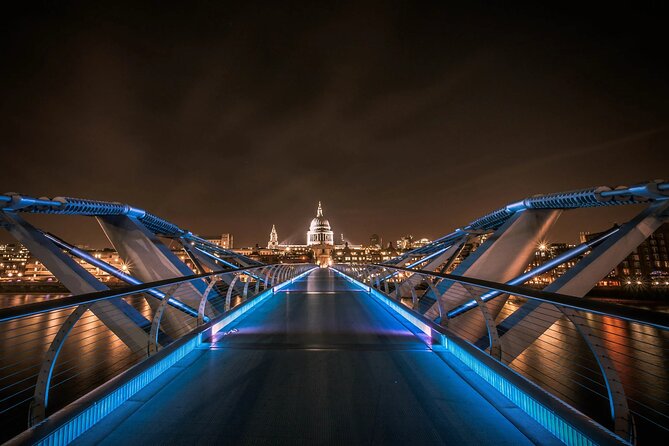 London: Harry Potter Filming Locations Sightseeing Tour - Crossing the Millennium Bridge after the Death Eaters