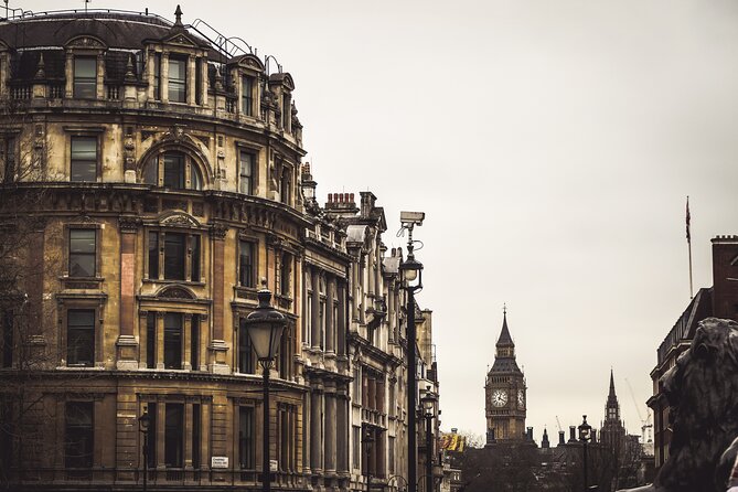 London: Harry Potter Movie Locations Magical Guided Tour - Returning Through Trafalgar Square