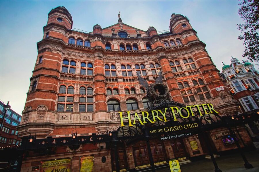 London: Harry Potter Movies Walking Tour (Kids Go Free) - The Palace Theatre and the living Potter story