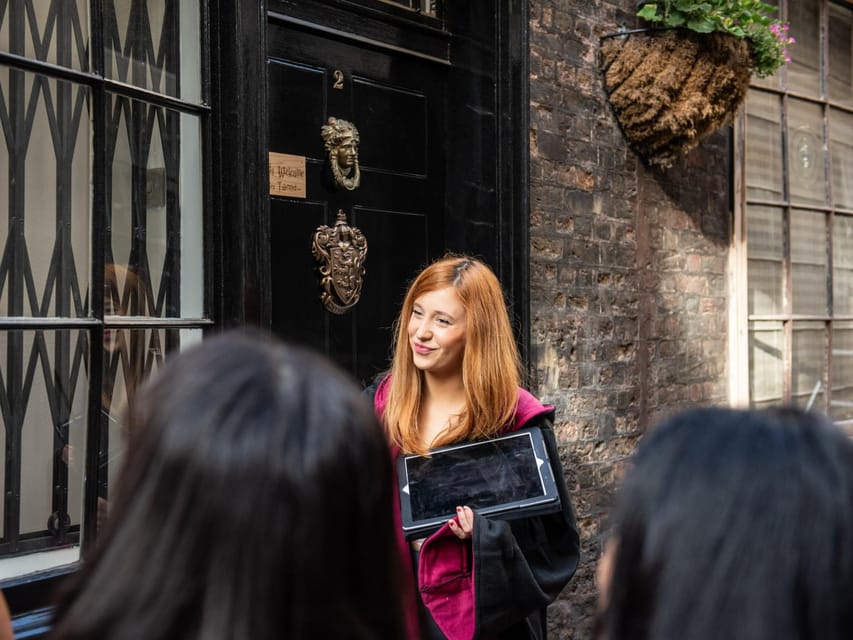 London: Harry Potter Sights and Shrek's Adventure Combo Tour - Starting at King’s Cross and Platform 9 ¾