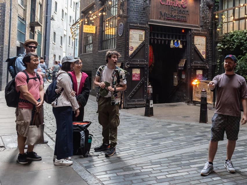 London: Harry Potter Tour with Clink Prison and River Cruise - Key points at a glance