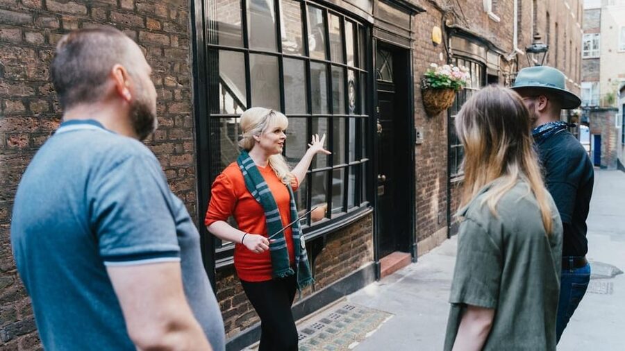 London: Harry Potter Walking Tour (& Bottle of Butterbeer) - Trafalgar Square and the final film-world streets