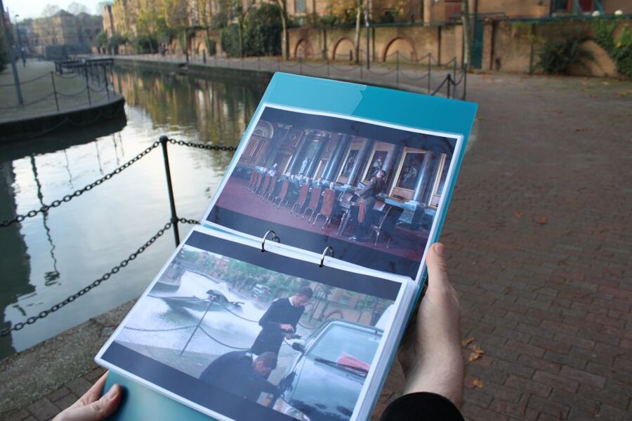London: James Bond Filming Locations Bus Tour - What the three-hour format feels like