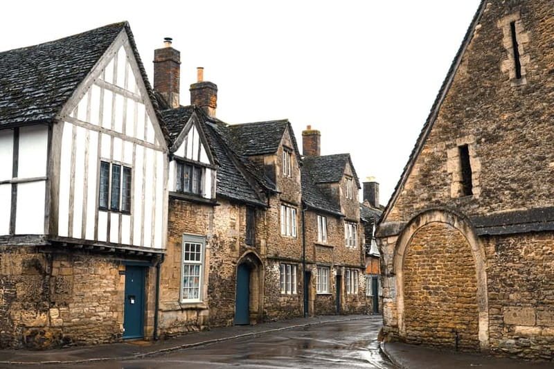 London: Lacock & The Cotswolds Harry Potter Small Group Tour - The road to Gloucester Cathedral