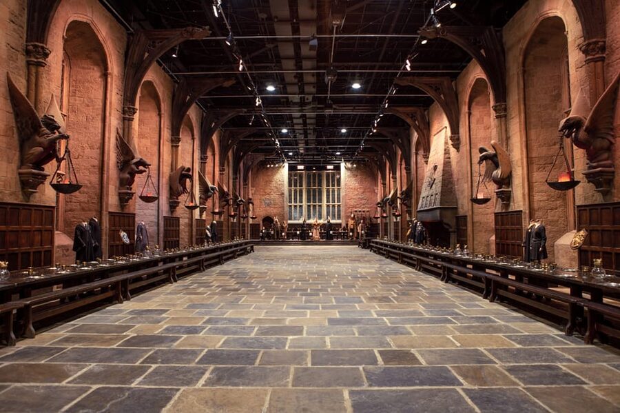 London: Warner Bros. Studio Harry Potter Tour with Transfers - Eating, queues, and the four-hour limit