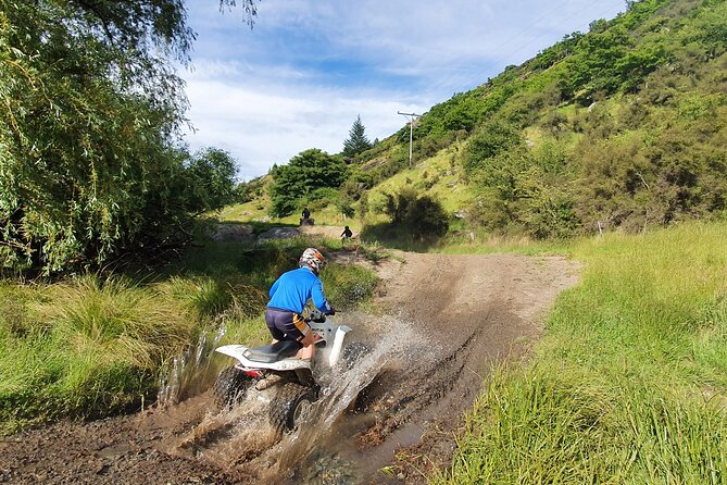 Lord of the Rings 4WD Tour from Queenstown (half day) - What the guides add to the experience