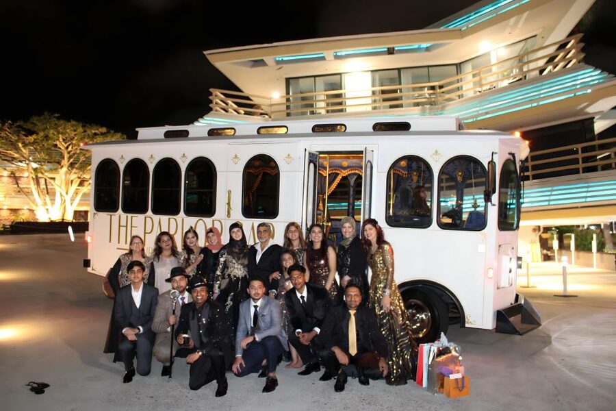 Los Angeles: #1 Trolley Bus Hollywood Sightseeing Tour - Miracle Mile and Museum Row