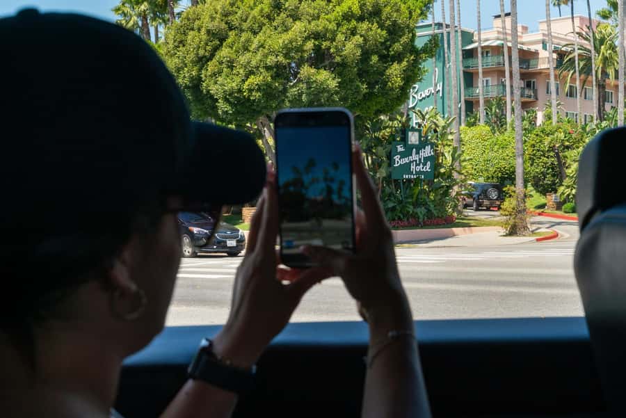 Los Angeles: Celebrity Homes and Hollywood Open-Air Bus Tour - What this Los Angeles bus tour is really designed to do