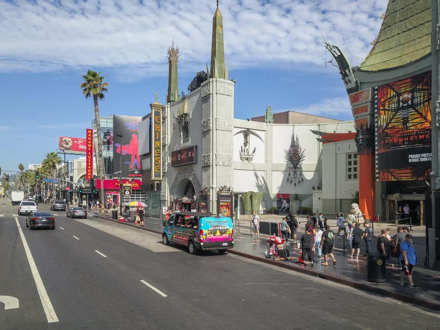 Los Angeles: Celebrity Homes and Hollywood Open-Air Bus Tour - Open-air seating, weather, and comfort
