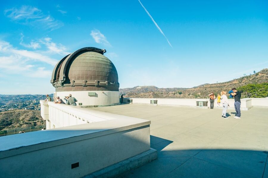 Los Angeles: City Group Tour with Hollywood & Beverly Hills - Sunset Plaza and lunch at Mel’s Diner