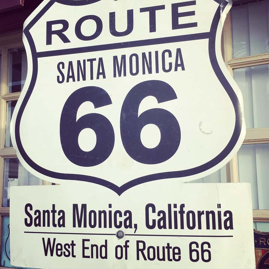 Los Angeles, Hollywood, & Beverly Hills Afternoon City Tour - Why the guide can make or break this route