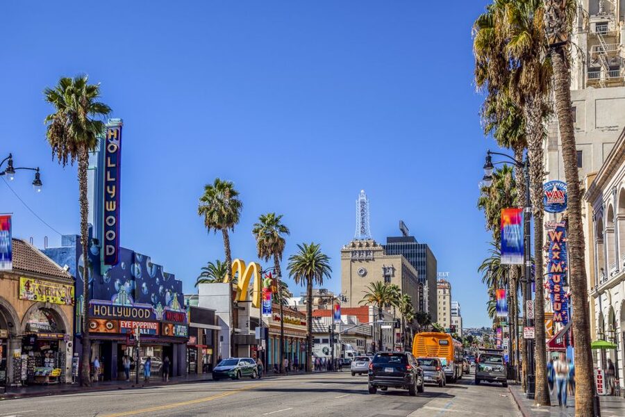 Los Angeles: Hollywood & Celebrity Homes Open-Air Bus Tour - Who will enjoy this bus ride most?