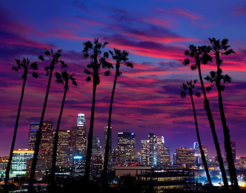 Los Angeles: Hollywood Night Tour with Griffith Observatory - Hollywood after dark for $49