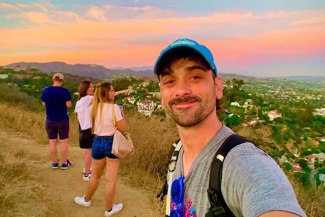 Los Angeles: Hollywood Sunset Walking & Hiking Tour - The 45-minute climb into Runyon Canyon Park