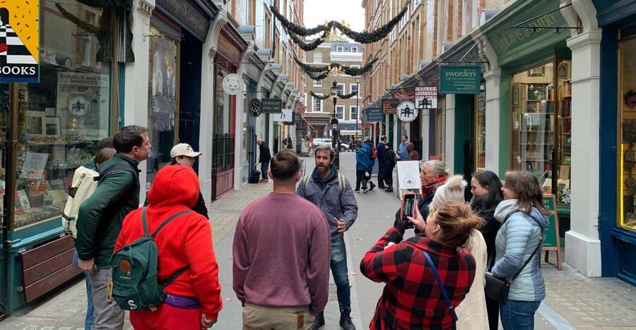 Magical Movies: London Harry Potter Tour - Cecil Court and Goodwin’s Court: small lanes, strong atmosphere
