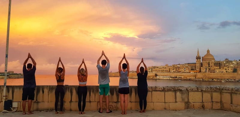 Malta: Game of Thrones Location Yoga Class - Walking in and preparing for class