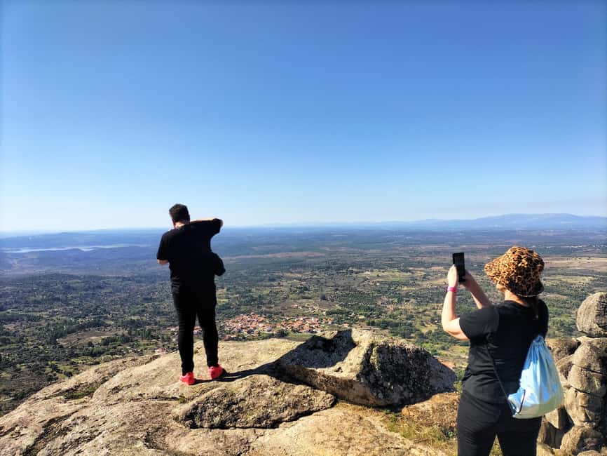 Monsanto (TV Game of Thrones): Private Day Tour from Lisbon - Key points at a glance