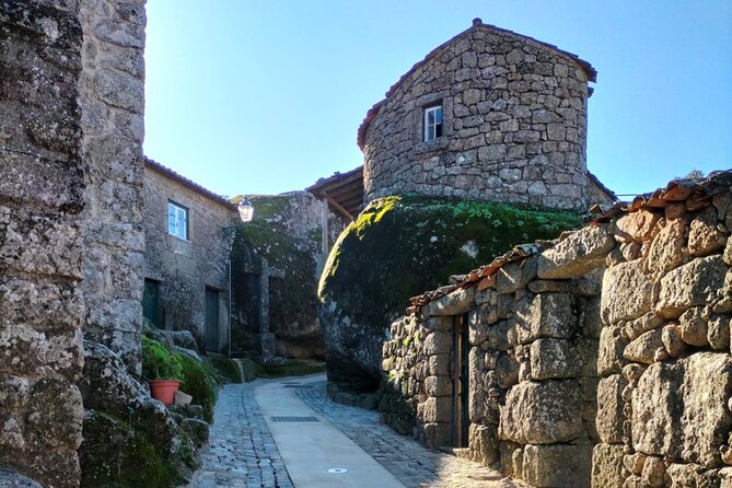 Monsanto (TV's Game of Thrones) Full Day Private Tour from Lisbon - Price, sustainability, and overall value