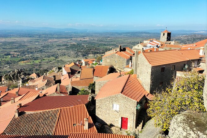 Monsanto (TV's Game of Thrones) Full Day Private Tour from Lisbon - Walking through Portugal’s stone village