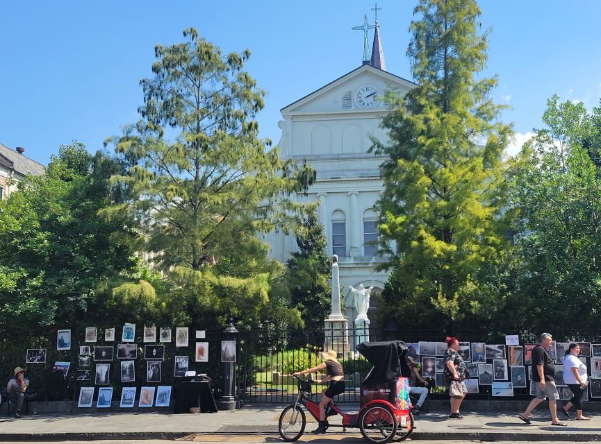 New Orleans: Movie and TV Show Tour - Finishing beside St. Louis Cathedral