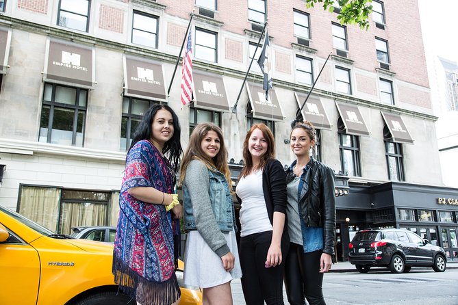 New York City Gossip Girl TV Show Sites Bus Tour - Clara, Carly, Shay, and the Human Side of the Tour