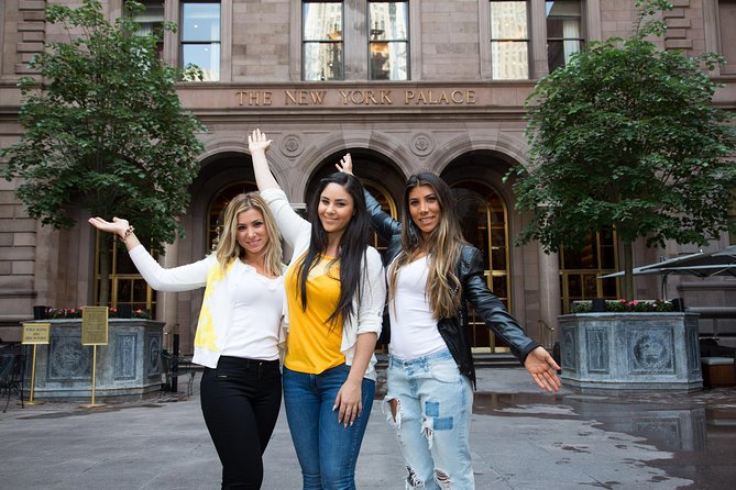 New York City Gossip Girl TV Show Sites Bus Tour - Fifth Avenue, Henri Bendel, and Blair’s Style
