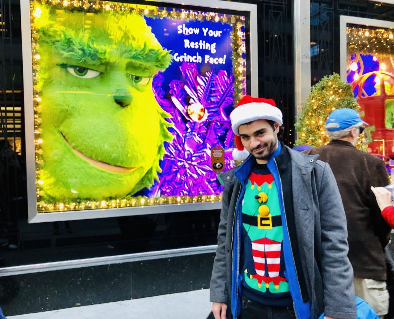 New York Holiday Lights and Movie Sites Bus Tour - Who should book this experience