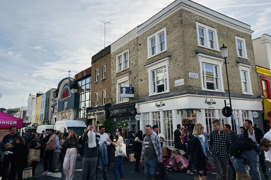 Notting Hill Walk Celebrities and Film Locations- London - Portobello Road and Notting Hill’s changing identity