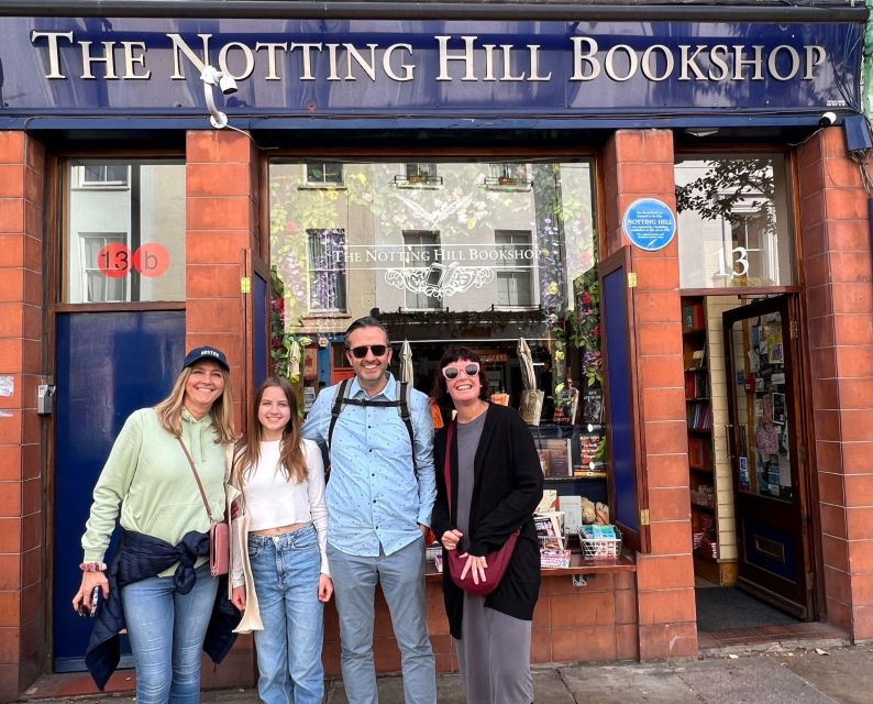 Notting Hill Walk Celebrities and Film Locations- London - Chepstow Villas and the colored Victorian streets