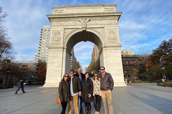 NYC TV & Movie Locations Bus Tour – Friends, Seinfeld & More - Why this TV and movie tour works so well in Manhattan