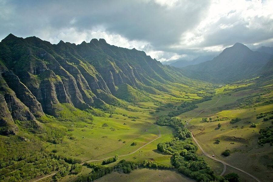 Oahu: Kualoa Movie Sites, Jungle, and Buffet Tour Package - Hakipuu rainforest on a 90-minute expedition