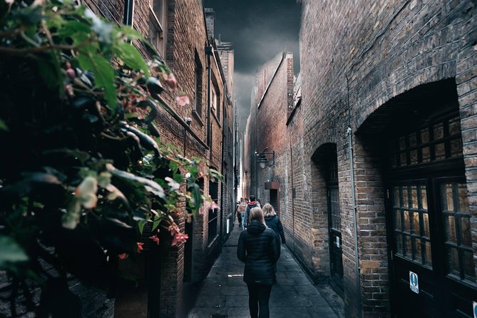 Original Harry Potter Locations Tour - Guided Tour of London - The bridge attacked by Death Eaters