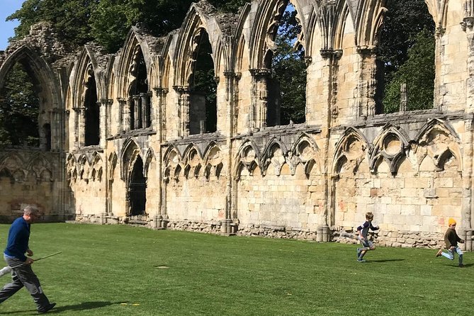 Original Harry Potter Locations Tour : Guided Tour of York - York Minster and the city sights