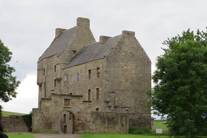 Outlander Adventure Day Tour from Glasgow Including Admissions - Five Outlander locations between Glasgow and Edinburgh