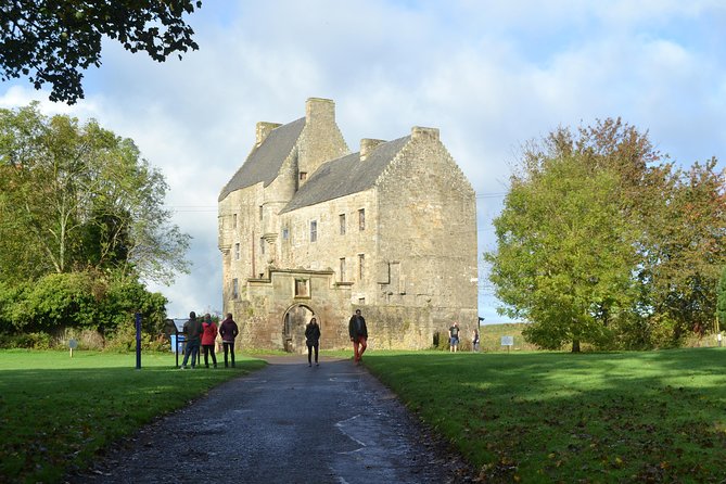 Outlander Film Locations Day Trip from Edinburgh - What the ride and schedule are really like