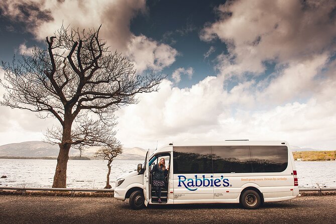 Outlander Locations Tour Including Admissions from Edinburgh - Midhope Castle and the Lallybroch photo stop